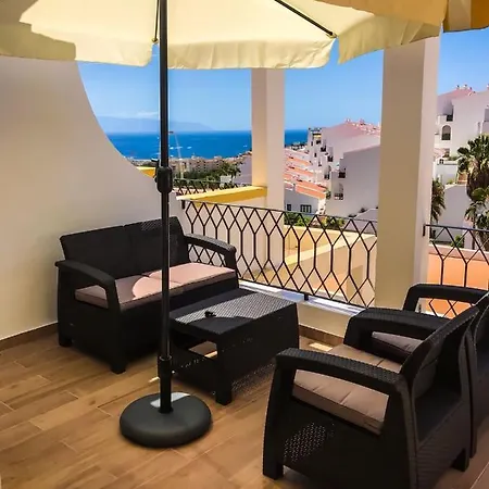 Modern Style With Quiet Surroundings אדחה
